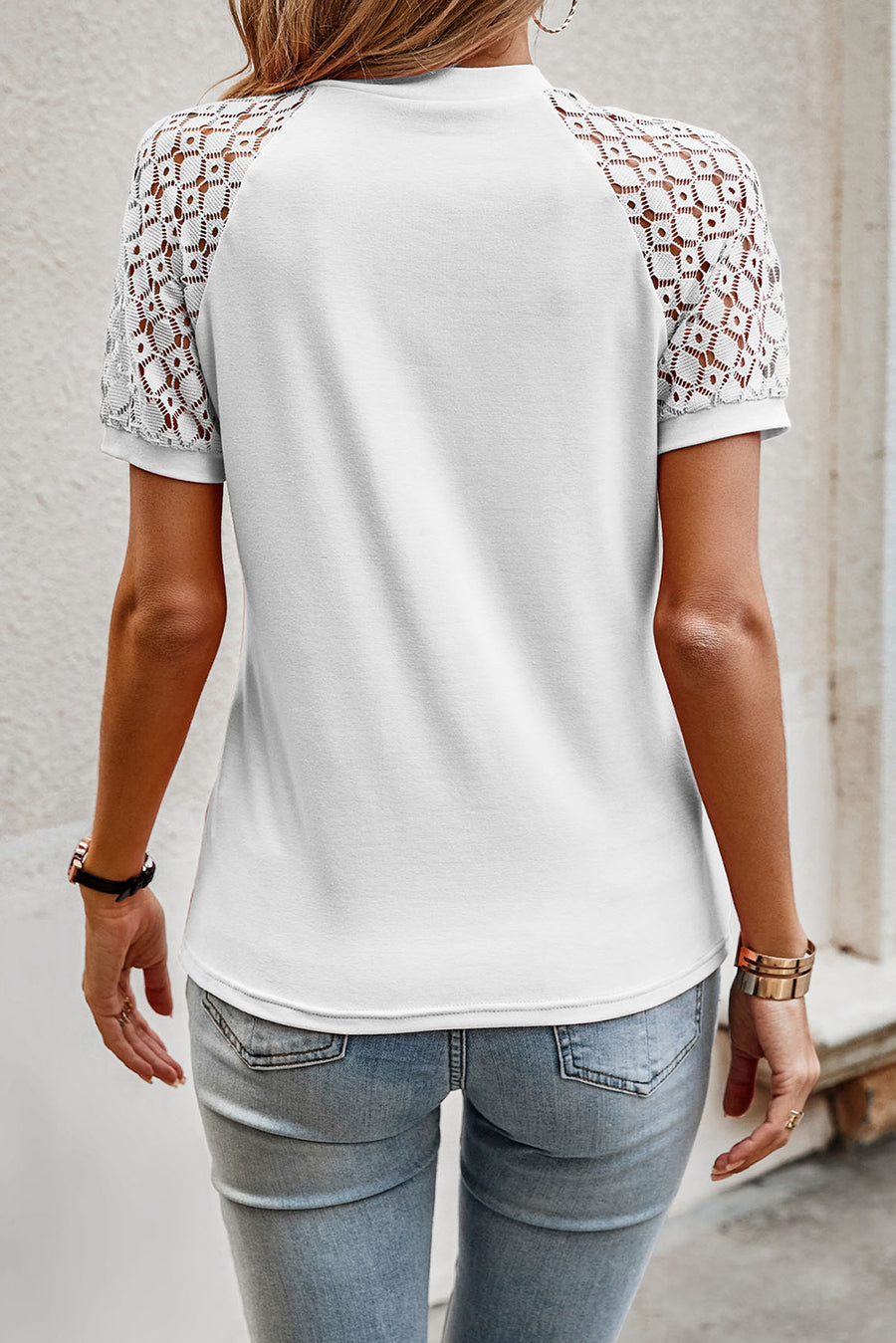 Seamed Detail Contrast Lace Raglan Sleeve T-Shirt- 2 Colors