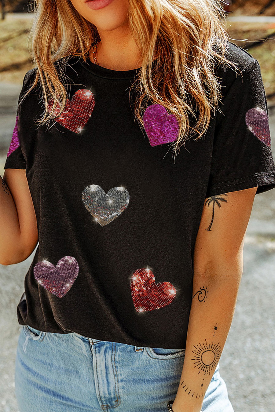 Black Sequin Hearts Pattern Crew Neck Graphic T-Shirt