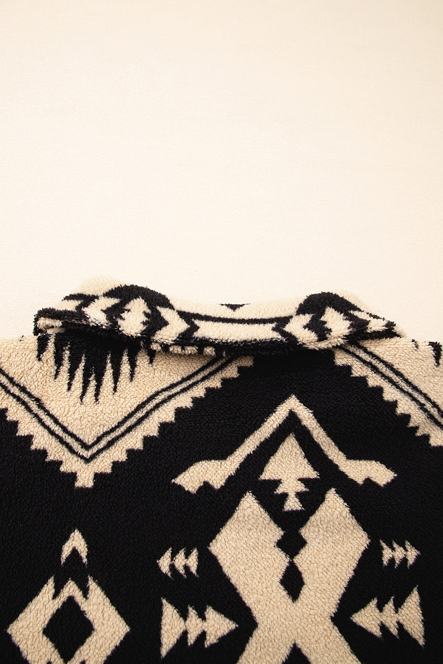 Beige Vintage Geometric Half Zip Plush Sweatshirt