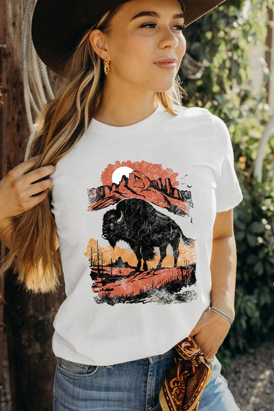 White Western Buffalo On Plains Heat Transfer Printing Graphic Crew Neck Tee