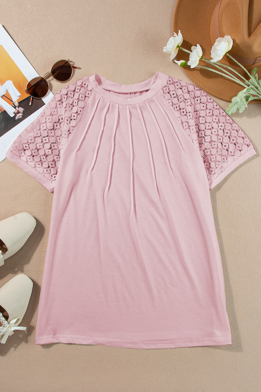 Seamed Detail Contrast Lace Raglan Sleeve T-Shirt- 2 Colors