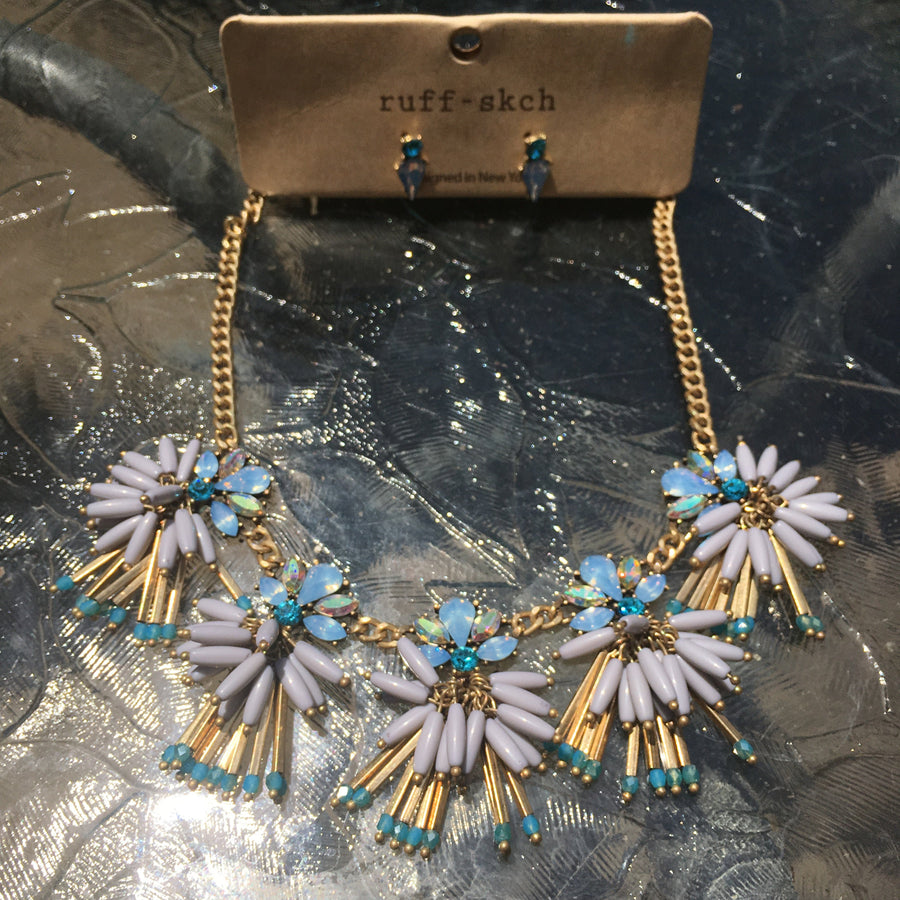 Burnished Gold Tone Rhinestone & Bead Necklace Set- Blue