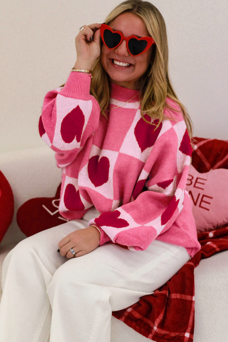 Pink Heart & Checkered Pattern Drop Shoulder Crew Neck Knit Sweater