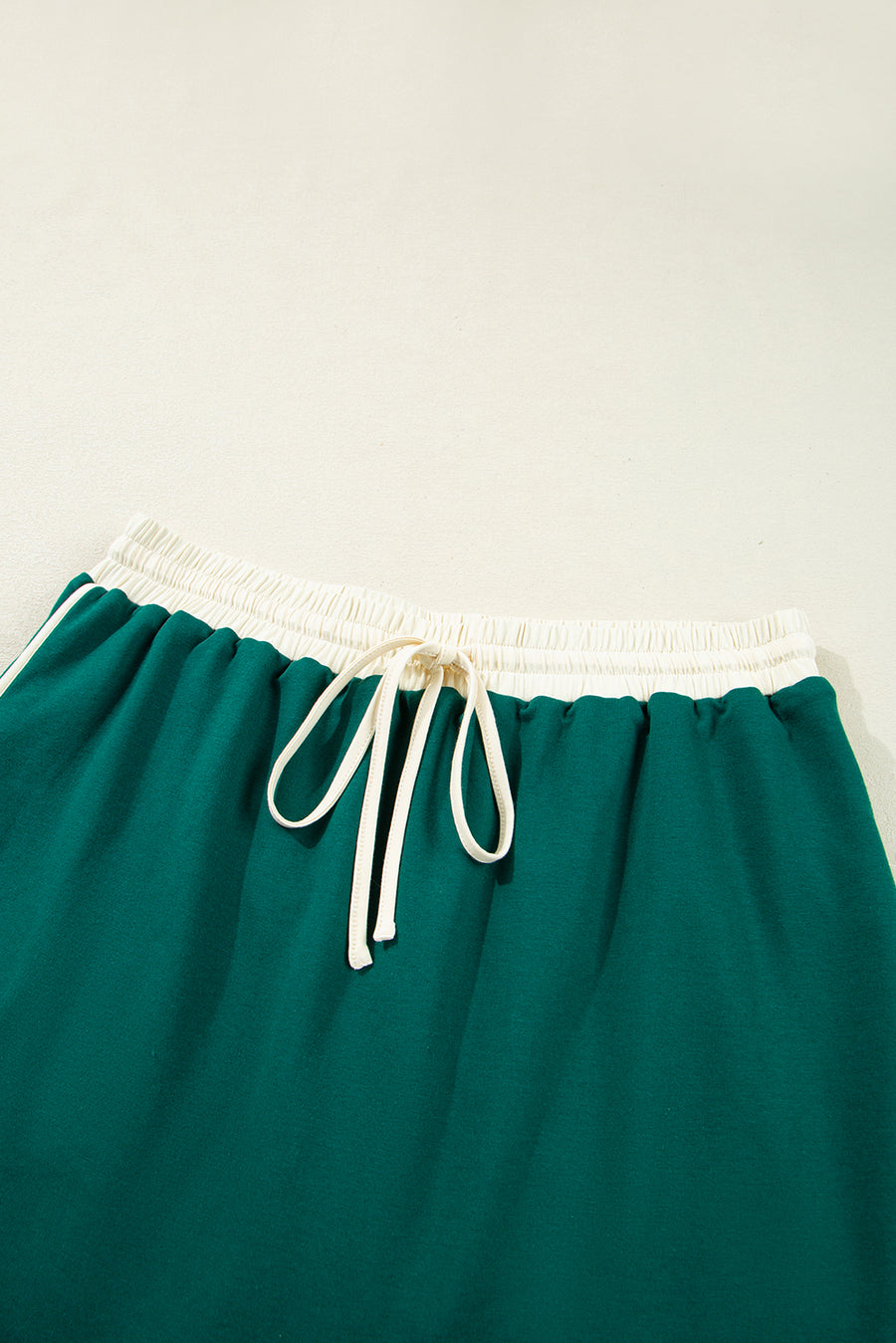 Plus Size Contrast Trim T-Shirt and Skort Two Piece Set- 3 Colors