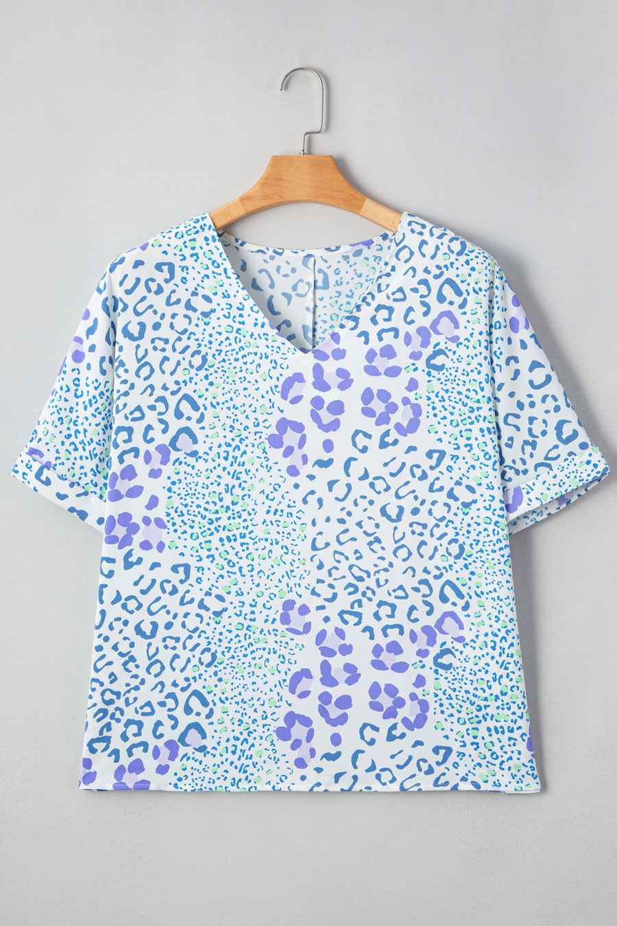 Plus Size Periwinkle Leopard Print V-Neck Short Sleeve T-Shirt