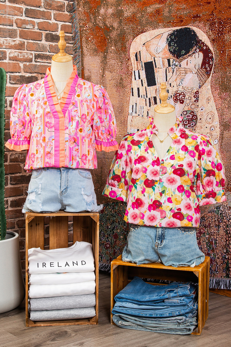Pink Floral Frilled V-Neck Puff Short Sleeve Blouse
