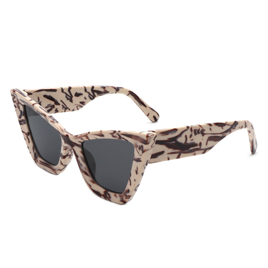 Stardaze Retro Square High-Pointed Cat-Eye Sunglasses- 7 Colors