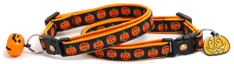 Alternating Jack-O-Lanterns on Black Cat Collar