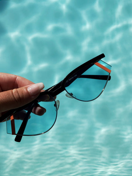 LARAMIE | Futuristic Rectangle Fashion Sunglasses- 2 Colors