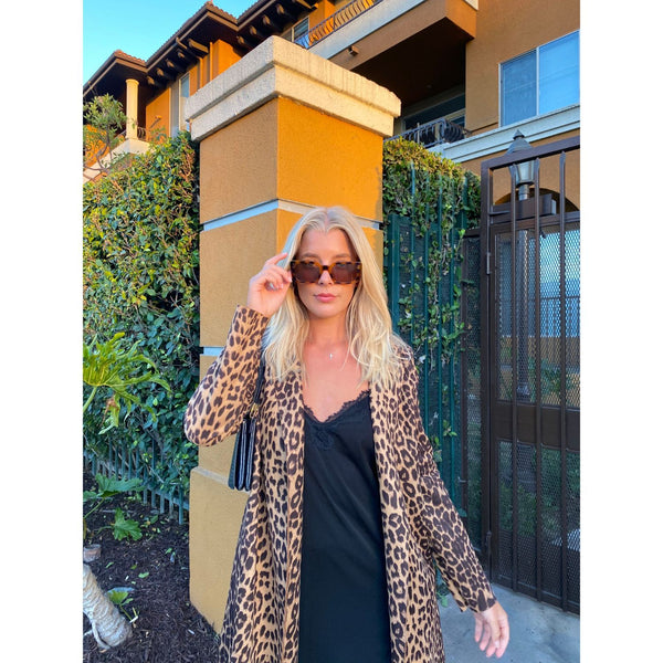 NOGALES | Retro Vintage Rectangle Fashion Sunglasses- Black