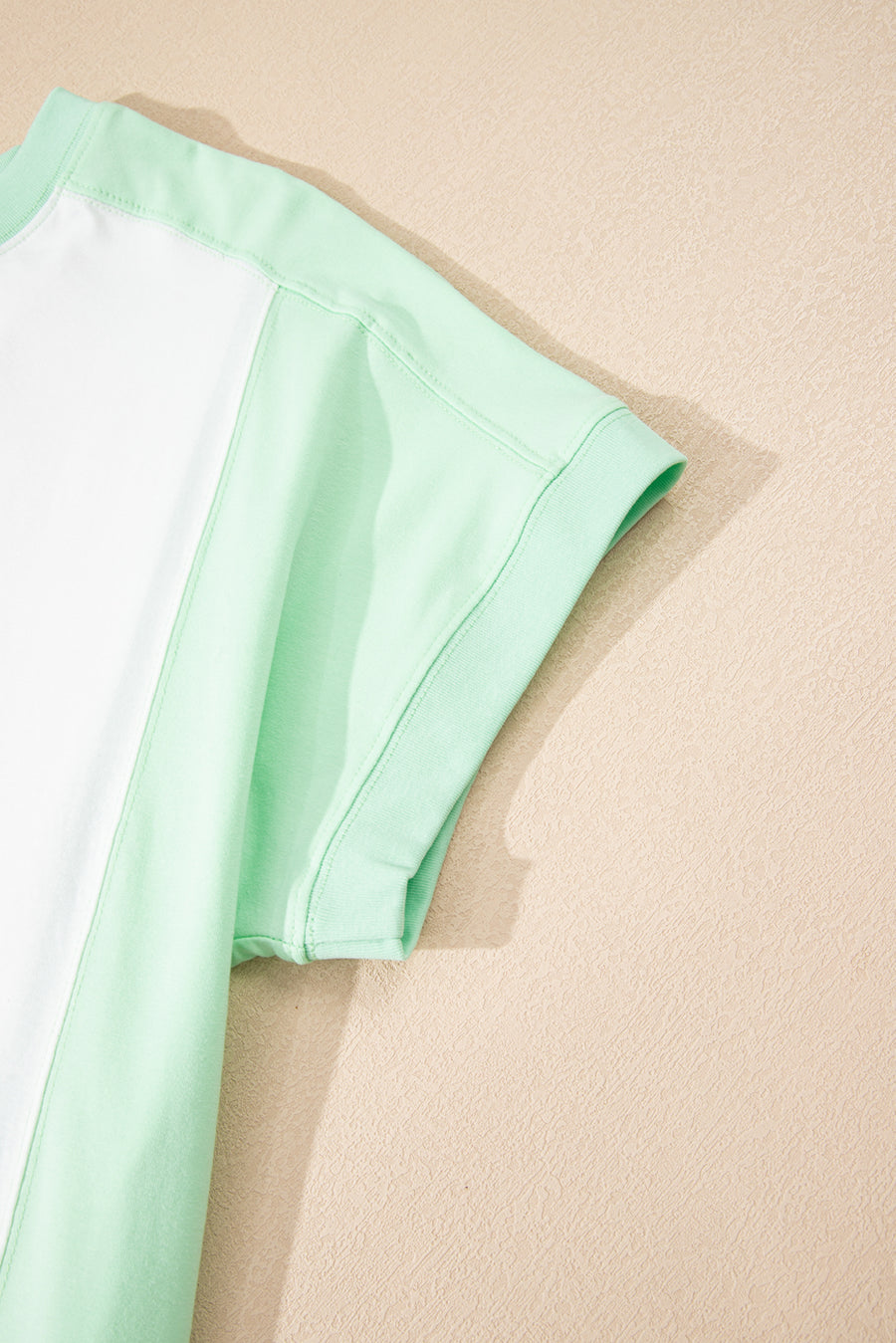 Color Block Exposed Seam Patchwork Crew Neck T-Shirt- 2 Colors