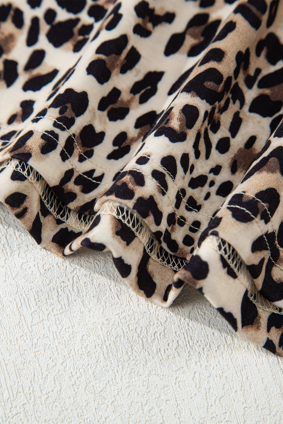 Leopard Print Contrast Trim Crew Neck Long Sleeve Top