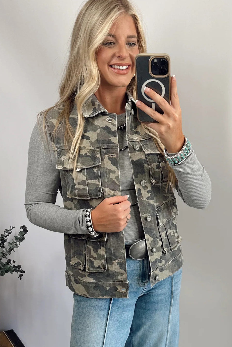 Camouflage Print Cargo Pocket Button-Up Denim Vest