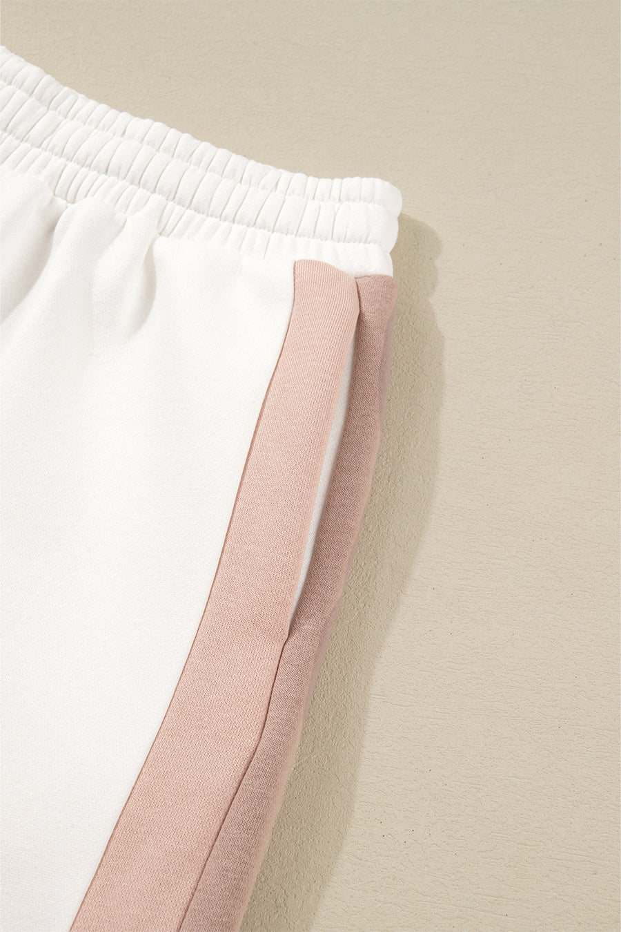 White Color Block Drop Shoulder Pullover Sweatshirt & Shorts Outfit