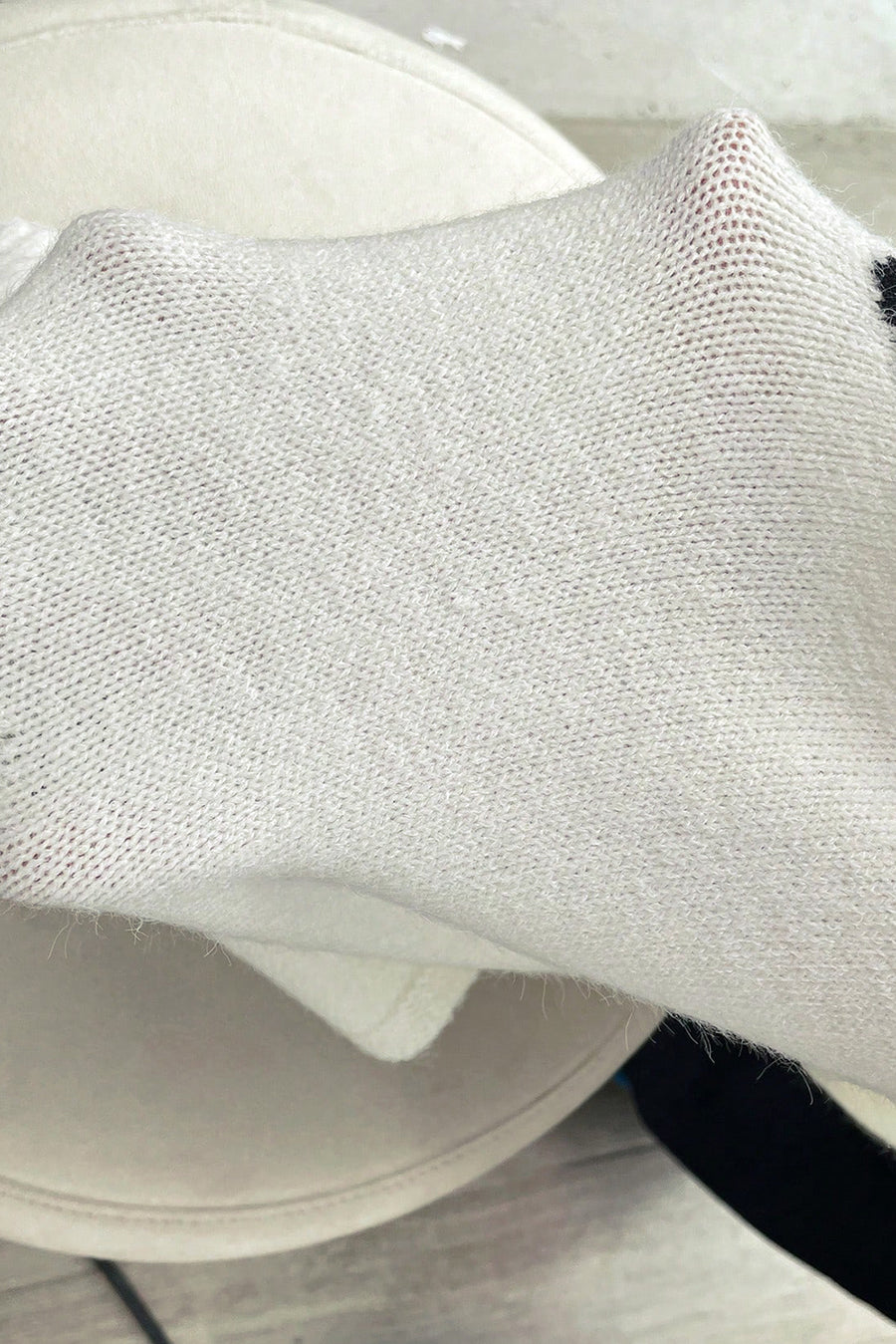 Black Bow Pattern Short Sleeve Knit Sweater