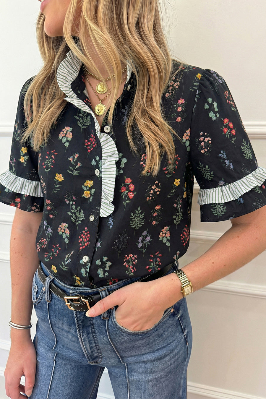 Black Floral Contrast Trim Frilled Neck Ruffled Short Sleeve Blouse