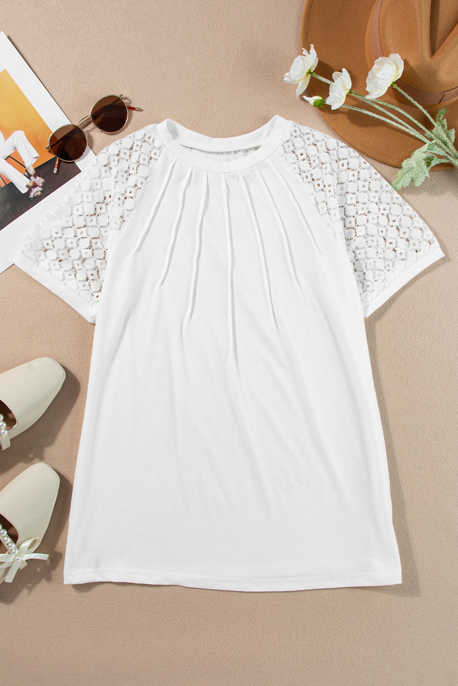 Seamed Detail Contrast Lace Raglan Sleeve T-Shirt- 2 Colors