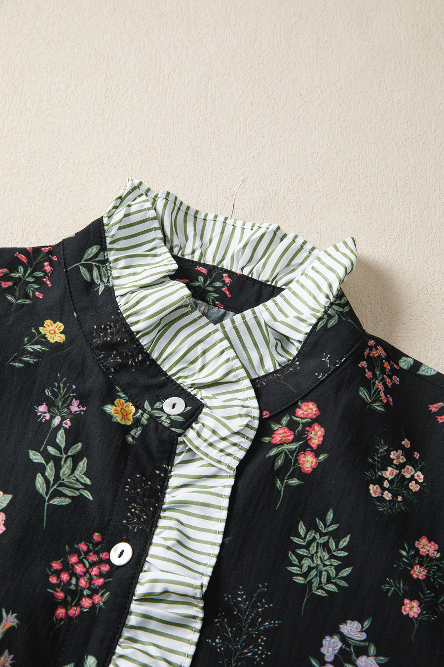 Black Floral Contrast Trim Frilled Neck Ruffled Short Sleeve Blouse