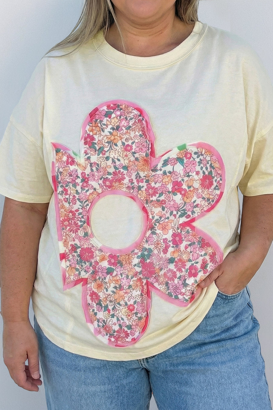 Plus Size Jet Stream Big Flower Patch T-Shirt