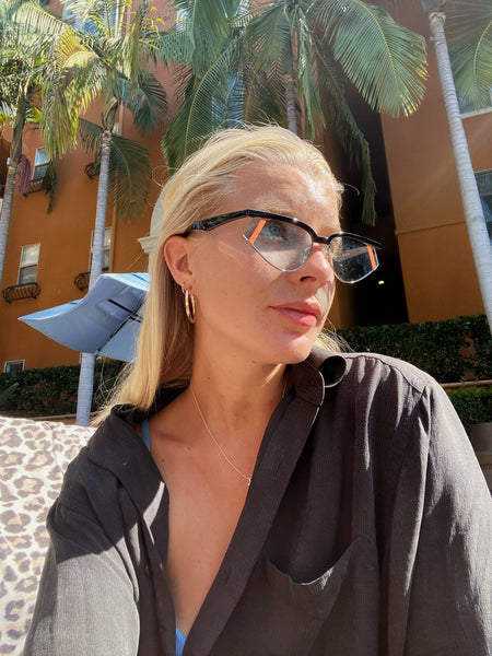 LARAMIE | Futuristic Rectangle Fashion Sunglasses- 2 Colors