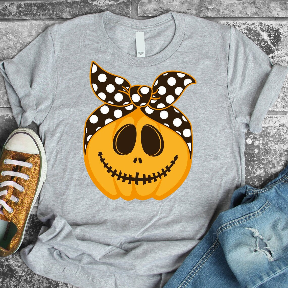 Unisex Smiling Pumpkin Halloween T-Shirt- Heather Gray