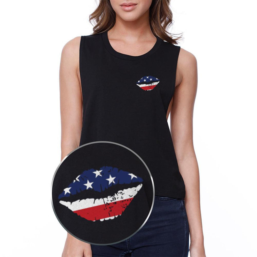 American Flag Lips Pocket Print Cropped Tank Top- Black